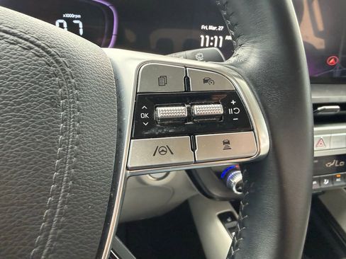 Used 2023 Kia Telluride S image 14