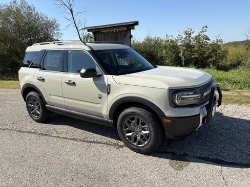 New 2025 Ford Bronco Sport Big Bend image 2