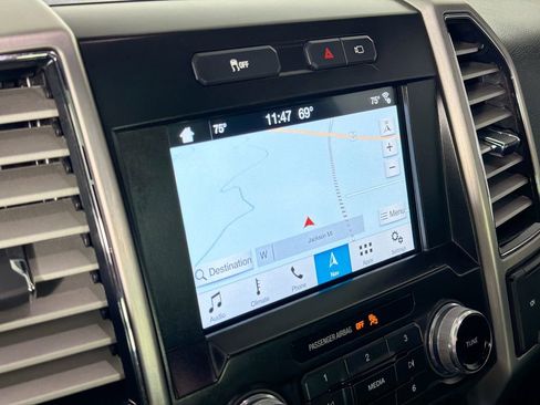 Used 2017 Ford F150 Platinum w/ Technology Package AWD/4WD image 14