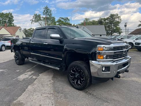 Used 2017 Chevrolet Silverado 2500 LTZ w/ Duramax Plus Package AWD/4WD image 3