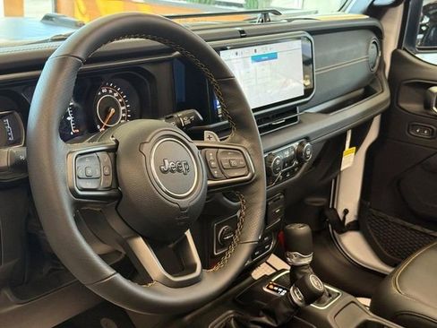 New 2025 Jeep Wrangler Unlimited Rubicon 392 image 19