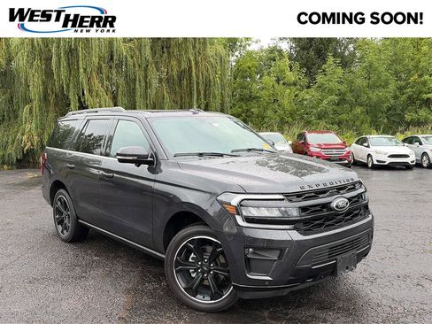 Used 2023 Ford Expedition Limited AWD/4WD image 1