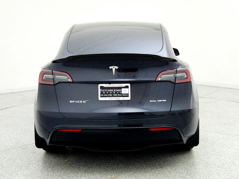 Used 2024 Tesla Model Y Long Range image 7