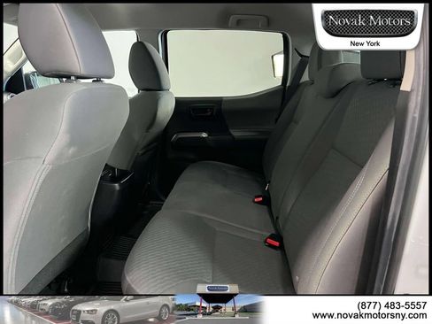 Used 2023 Toyota Tacoma SR5 AWD/4WD image 13