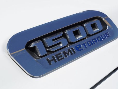 Used 2024 RAM 1500 Big Horn AWD/4WD image 6