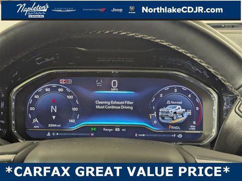 Used 2024 Chevrolet Silverado 2500 ZR2 w/ Technology Package image 17