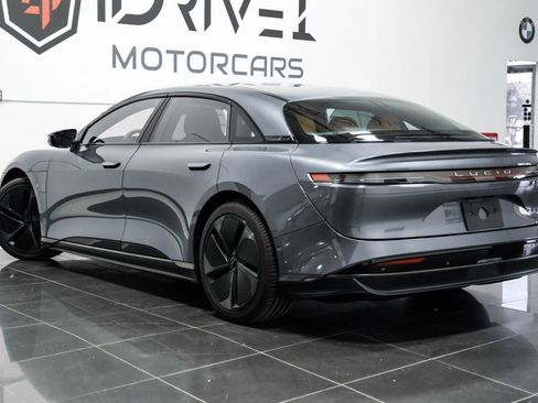 Used 2024 Lucid Air Touring image 10