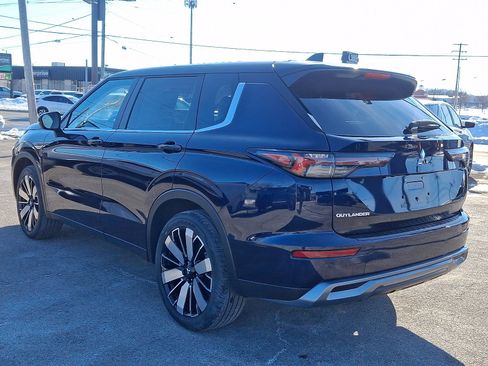 New 2026 Mitsubishi Outlander SE image 5