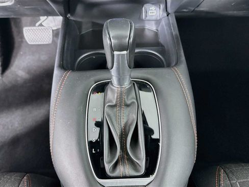 Used 2025 Honda HR-V Sport image 19
