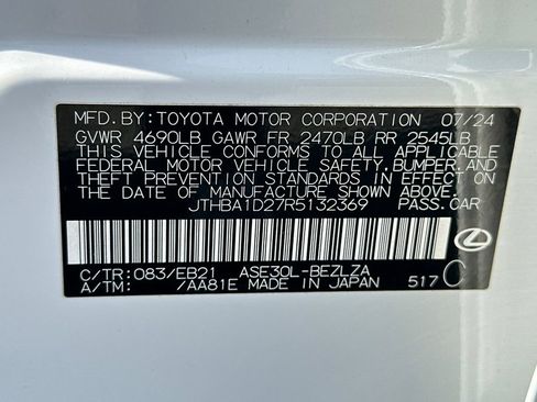 Used 2024 Lexus IS 300 image 34