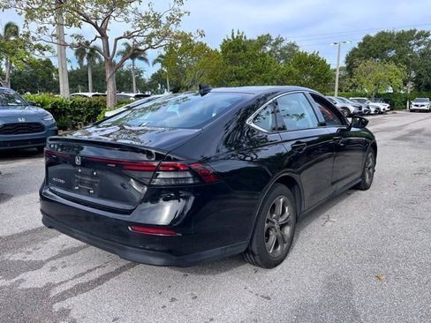 Used 2023 Honda Accord EX image 5