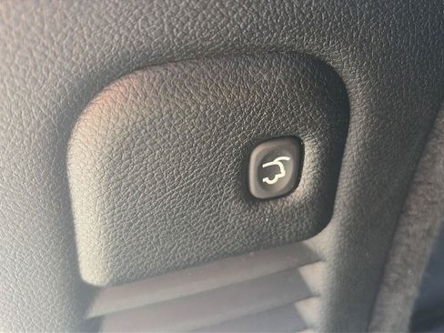Used 2025 Dodge Durango GT AWD/4WD image 14