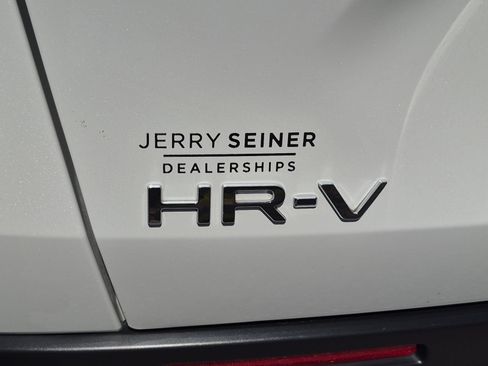 Used 2023 Honda HR-V Sport image 13