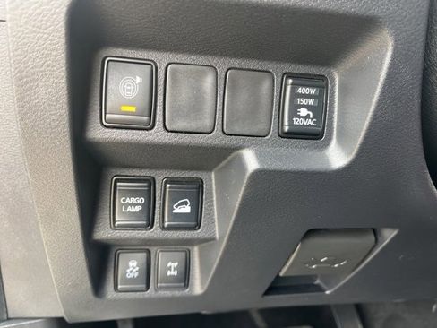 Used 2023 Nissan Frontier PRO-4X w/ Pro Convenience Package image 26