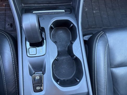 Used 2023 Volvo XC40 B5 Core w/ Protection Package Premier image 24