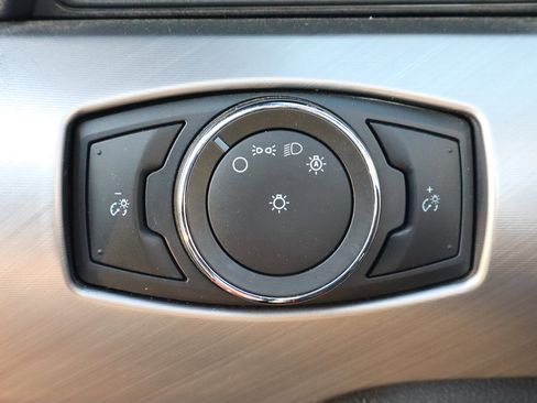 Used 2022 Ford Mustang Premium image 17