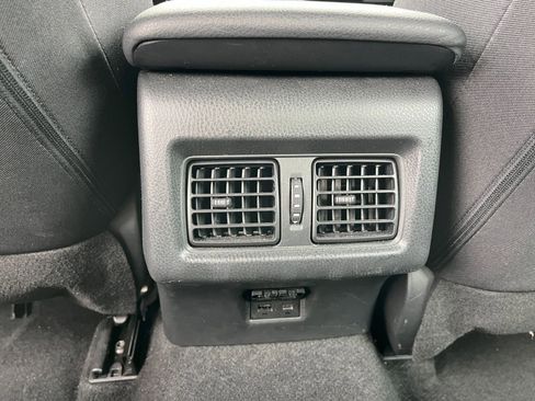 Used 2025 Toyota Camry LE image 23