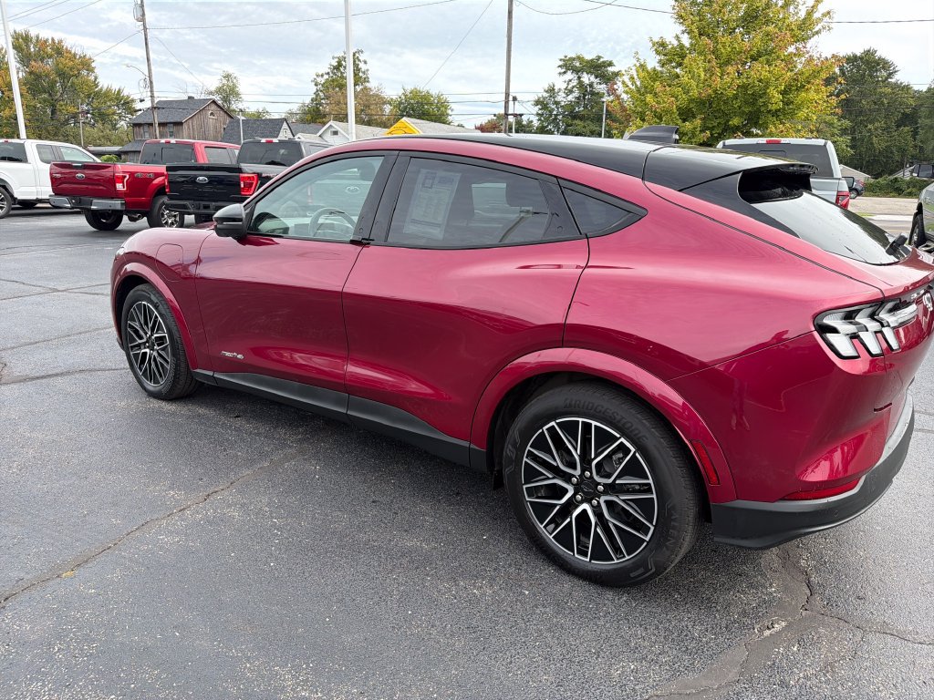 Used 2025 Ford Mustang Mach-E Premium AWD/4WD image 3
