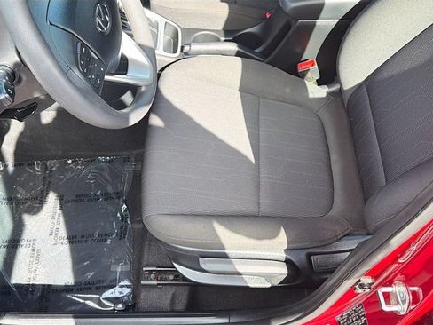 Certified 2023 Hyundai Venue SE FWD image 18