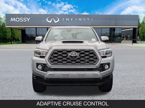 Used 2023 Toyota Tacoma TRD Sport w/ Advanced Technology Package image 4