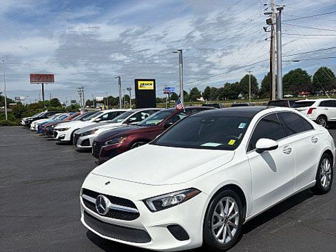 Used 2019 Mercedes-Benz A 220 image 2