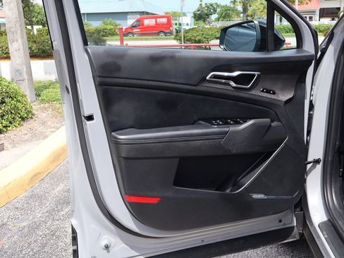 Used 2023 Kia Sportage X-Pro AWD/4WD image 25