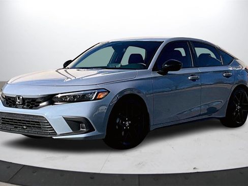 Used 2023 Honda Civic Sport image 4