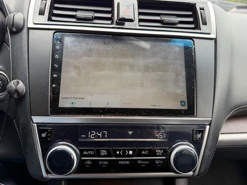 Used 2019 Subaru Outback 2.5i Limited AWD/4WD image 22