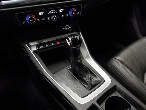 Used 2020 Audi Q3 2.0T Premium image 21