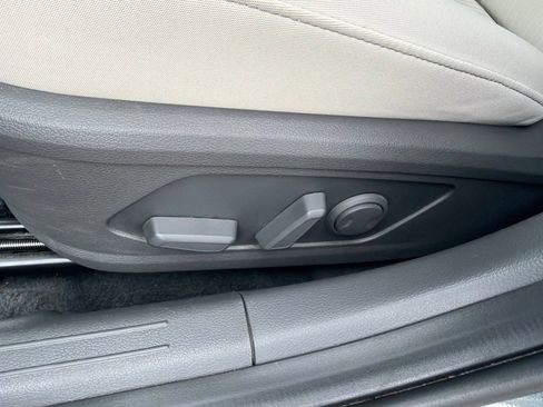 Used 2025 Hyundai Sonata SEL FWD image 16