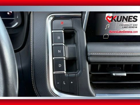 Used 2022 GMC Yukon AT4 AWD/4WD image 33