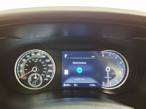 Certified 2026 Genesis G70 2.5T Prestige RWD image 25