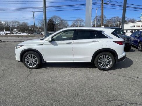 Certified 2023 INFINITI QX50 Luxe image 8