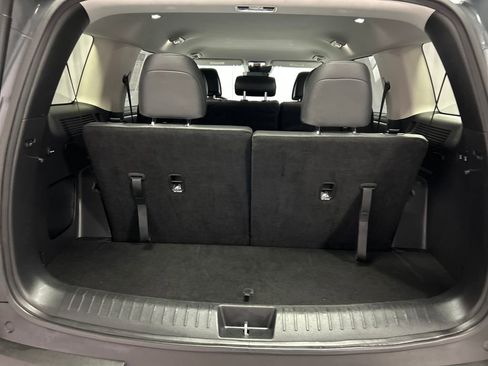Used 2025 Hyundai Santa Fe SEL FWD image 23