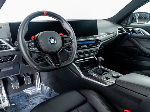 Used 2025 BMW M4 Coupe image 2