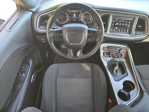 Used 2019 Dodge Challenger SXT RWD image 20