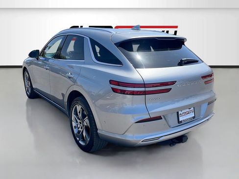 Used 2025 Genesis Electrified GV70 Advanced w/ Prestige Package image 5