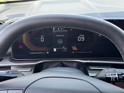 Used 2026 Kia Sportage EX w/ EX Panorama Roof Package image 19