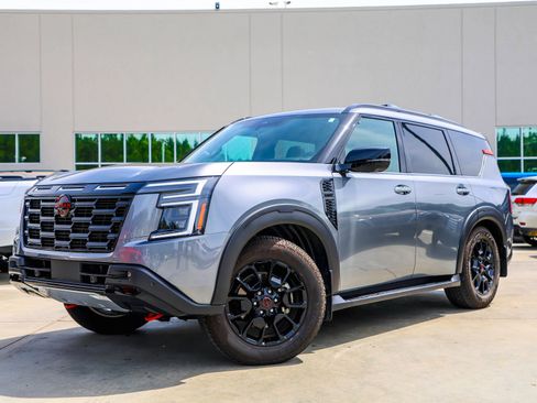 Used 2025 Nissan Armada PRO-4X w/ Pro-4X Premium Package image 1