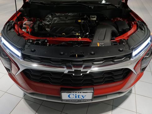 New 2026 Chevrolet Trax LT image 25