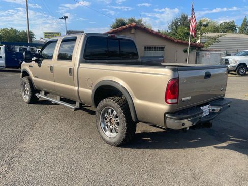 Used 2006 Ford F250 Lariat AWD/4WD image 3