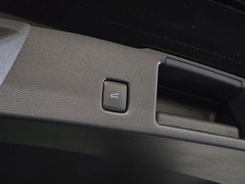 New 2025 Ford Escape ST-Line w/ Tech Pack #1 image 11