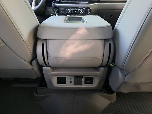 New 2026 Chevrolet Silverado 2500 LT w/ Texas Edition AWD/4WD image 13