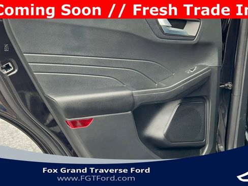 Certified 2022 Ford Escape SEL w/ SEL Stealth AWD Package image 33