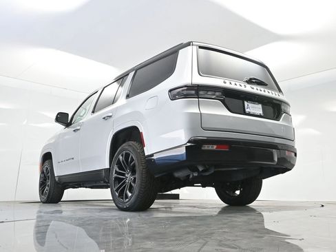 Used 2024 Jeep Grand Wagoneer Series II w/ Quick Order Packagew 28T image 57