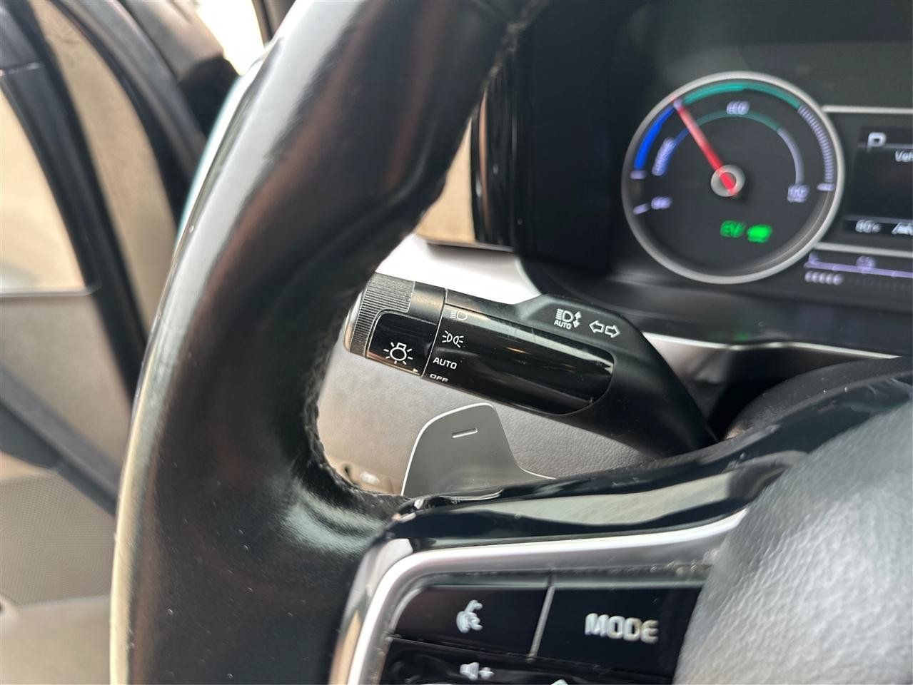 Used 2021 Kia Sorento S FWD image 18