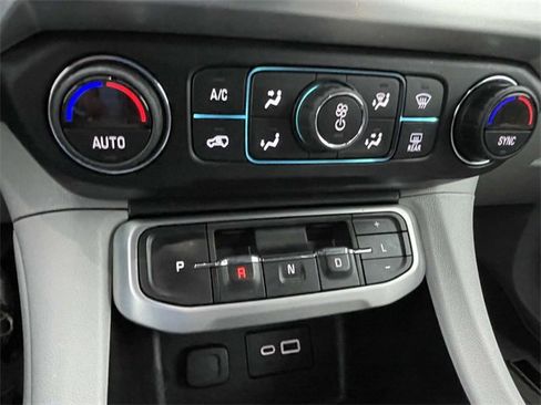 Certified 2020 GMC Acadia SLT image 19