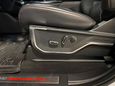 Used 2025 Ford F150 Raptor AWD/4WD image 25