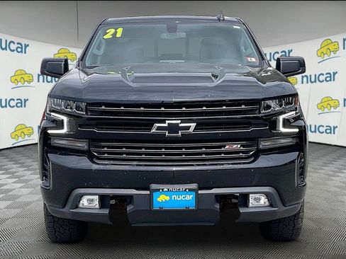 Used 2021 Chevrolet Silverado 1500 LT Trail Boss w/ Convenience Package II AWD/4WD image 2