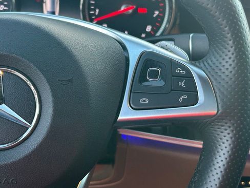 Used 2018 Mercedes-Benz E 400 Coupe image 35